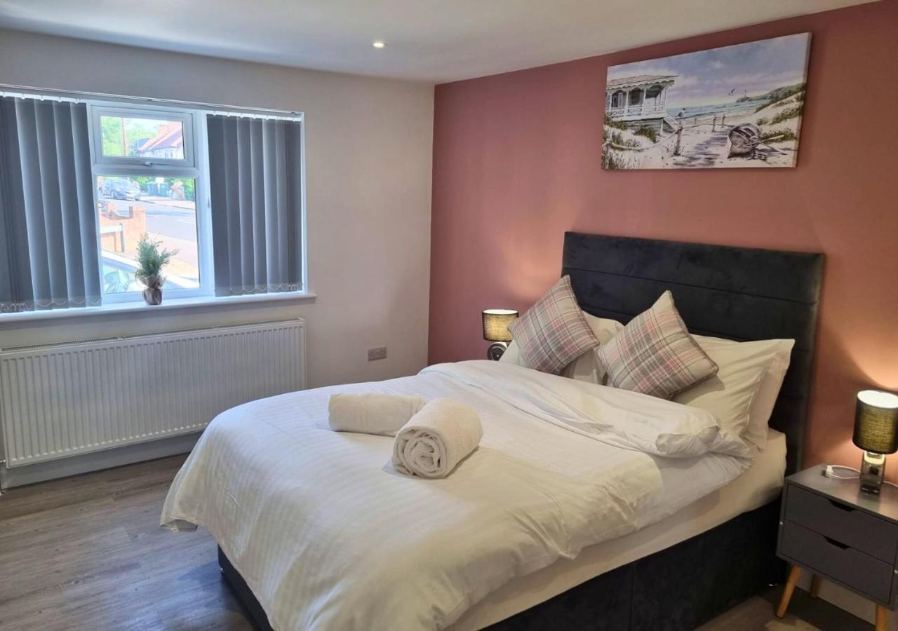 The Coppice Apartamento Watford  Exterior foto