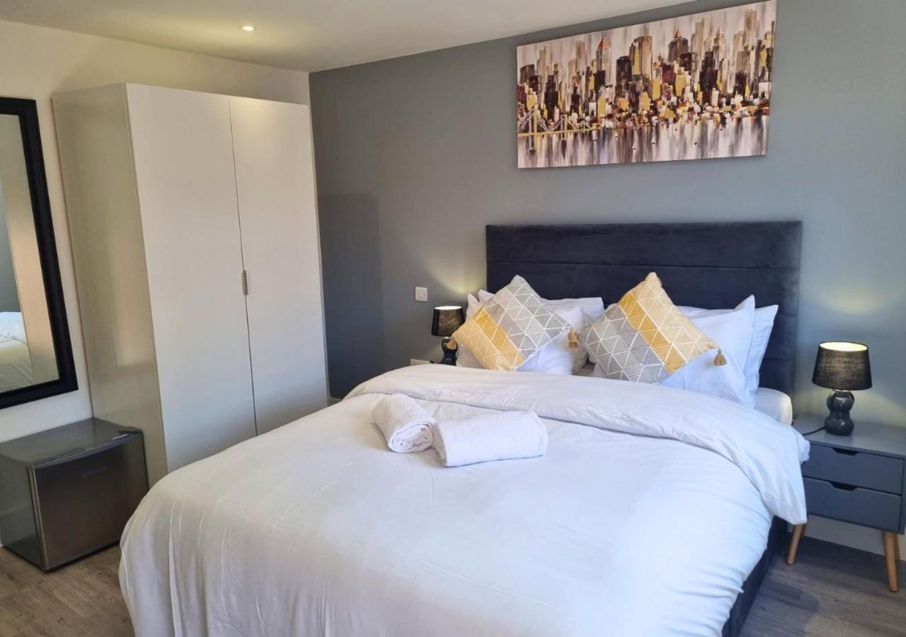 The Coppice Apartamento Watford  Exterior foto