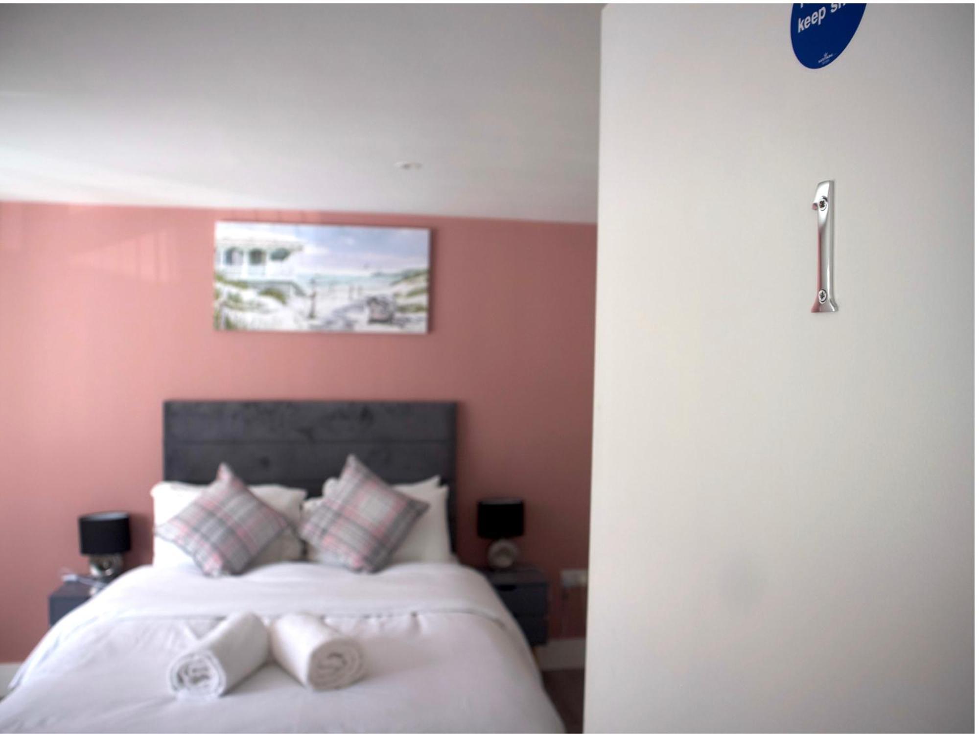 The Coppice Apartamento Watford  Exterior foto