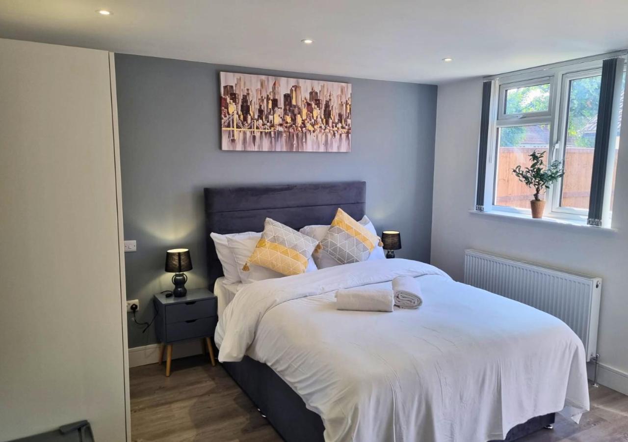 The Coppice Apartamento Watford  Exterior foto