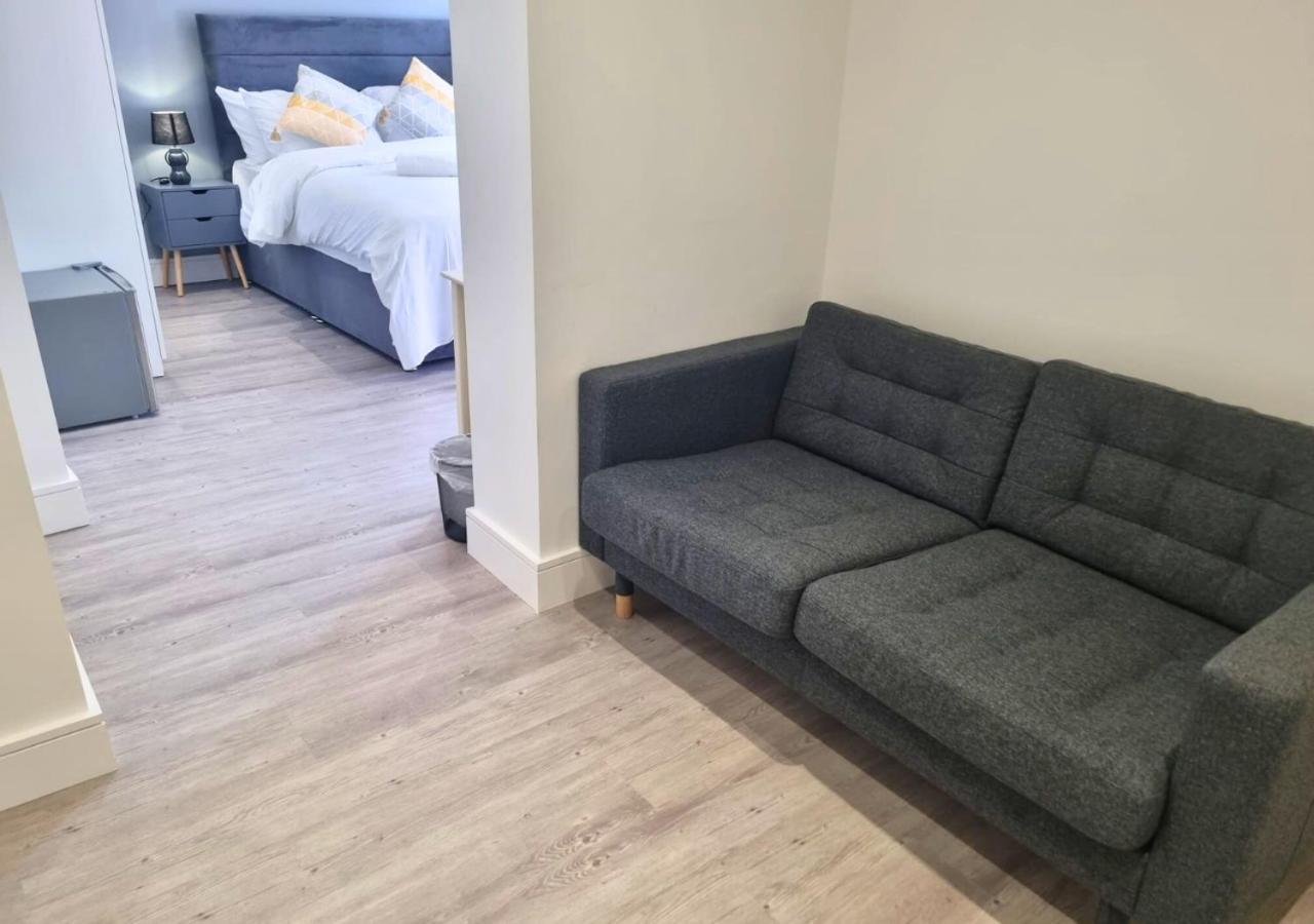 The Coppice Apartamento Watford  Exterior foto