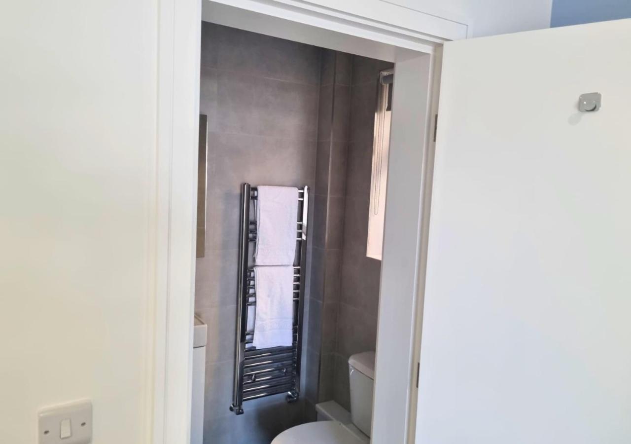 The Coppice Apartamento Watford  Exterior foto